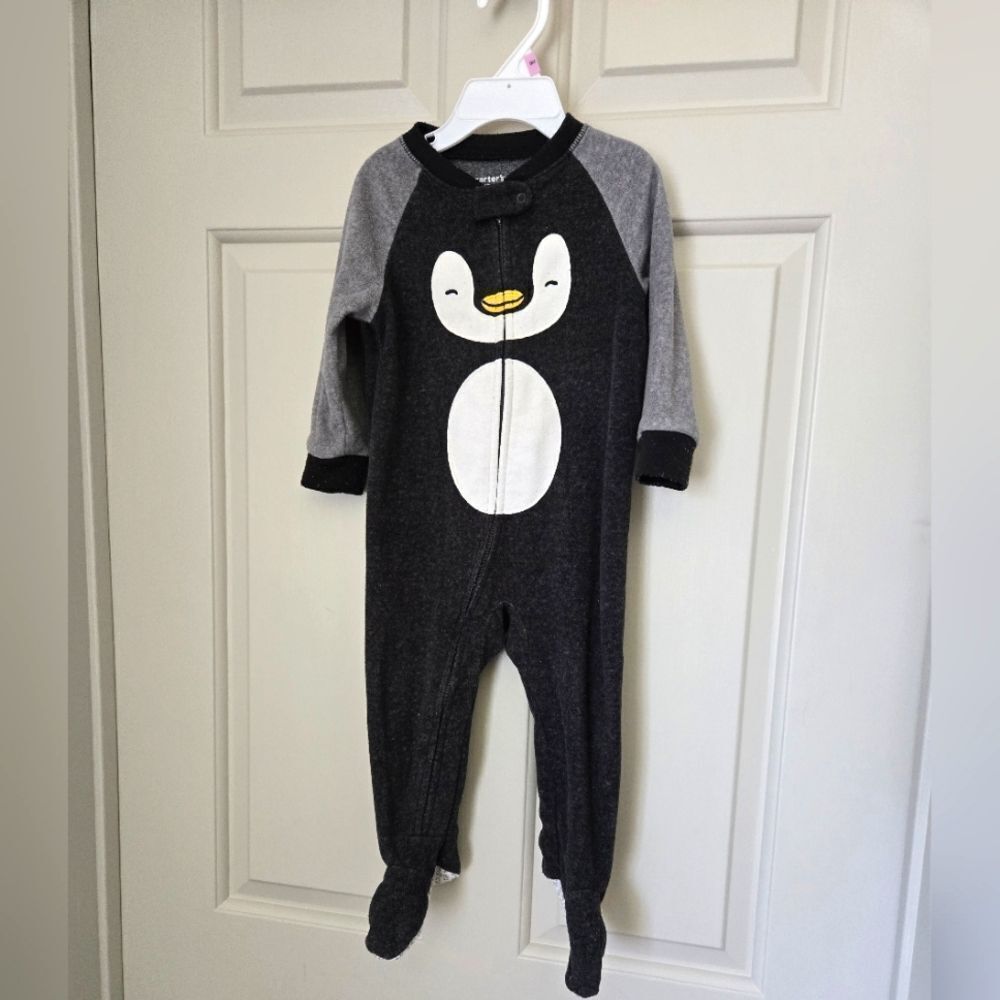 2/$15  Carters Fleece Sleeper Size 12 M
